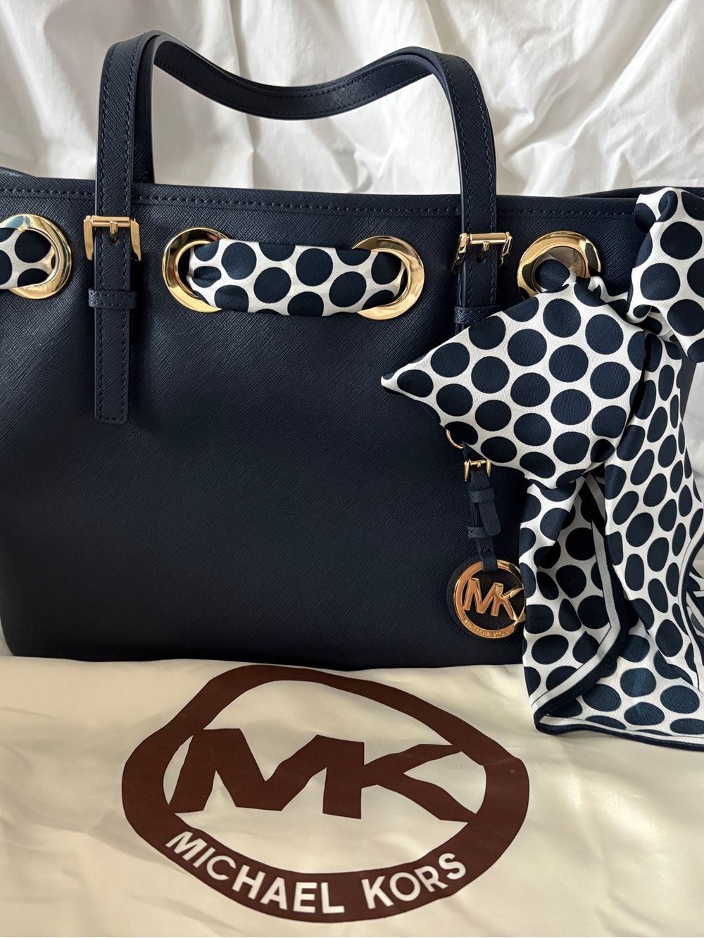 NWT Michael Kors Jet Set Scarf Small Tote Navy Leather